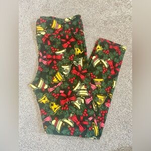 LuLaRoe TC Leggings NWOT Christmas Bells Mistletoe Holiday